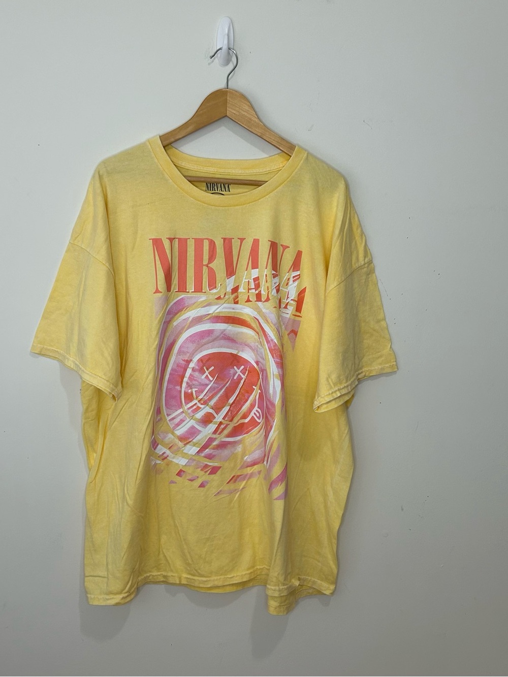 Nirvana Yellow Graphic T-Shirt, Rock & Pop Music Tee, Size 3X